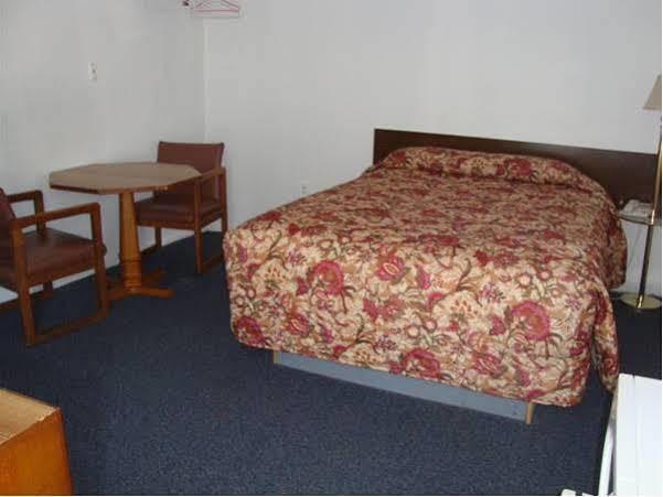 Budget Inn Motel Suites Somers Point Exteriör bild