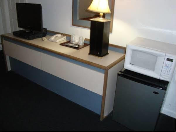 Budget Inn Motel Suites Somers Point Exteriör bild